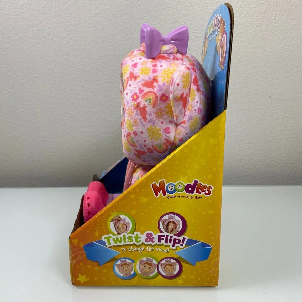 Moodles Zoey Doll‎ Twist Flip Oodles of Moods to Share Toy 2+ Interactive NEW
